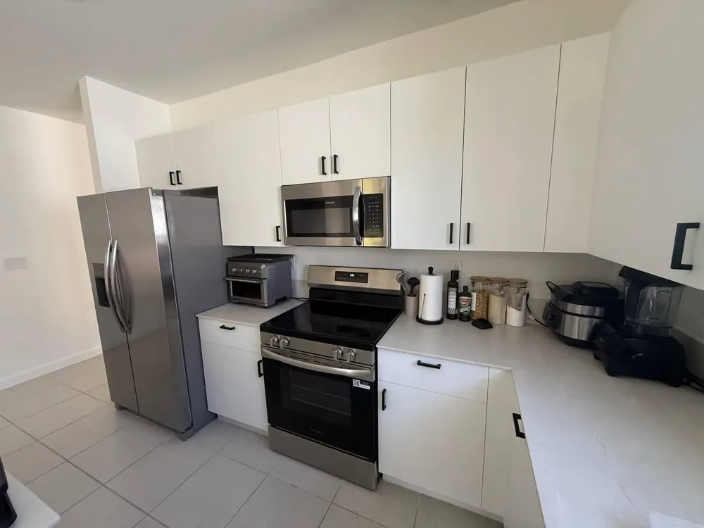 2402 SE 30th Street Homestead, FL 33033