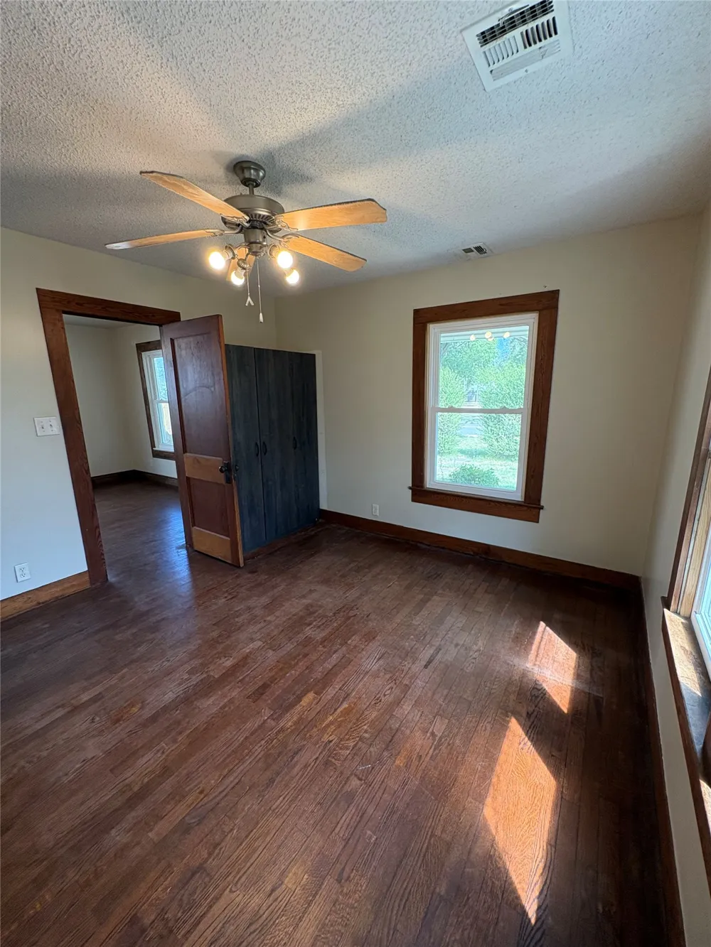 111 S Virginia Avenue Bartlesville, OK 74003