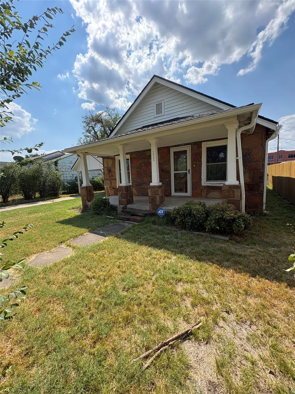 111 S Virginia Avenue Bartlesville, OK 74003