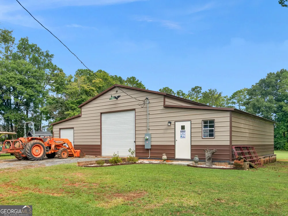 3384 Dames Ferry RD Forsyth, GA 31029