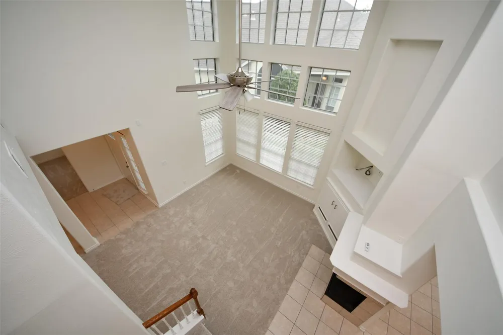 10207 Thornleaf Lane Houston, TX 77070