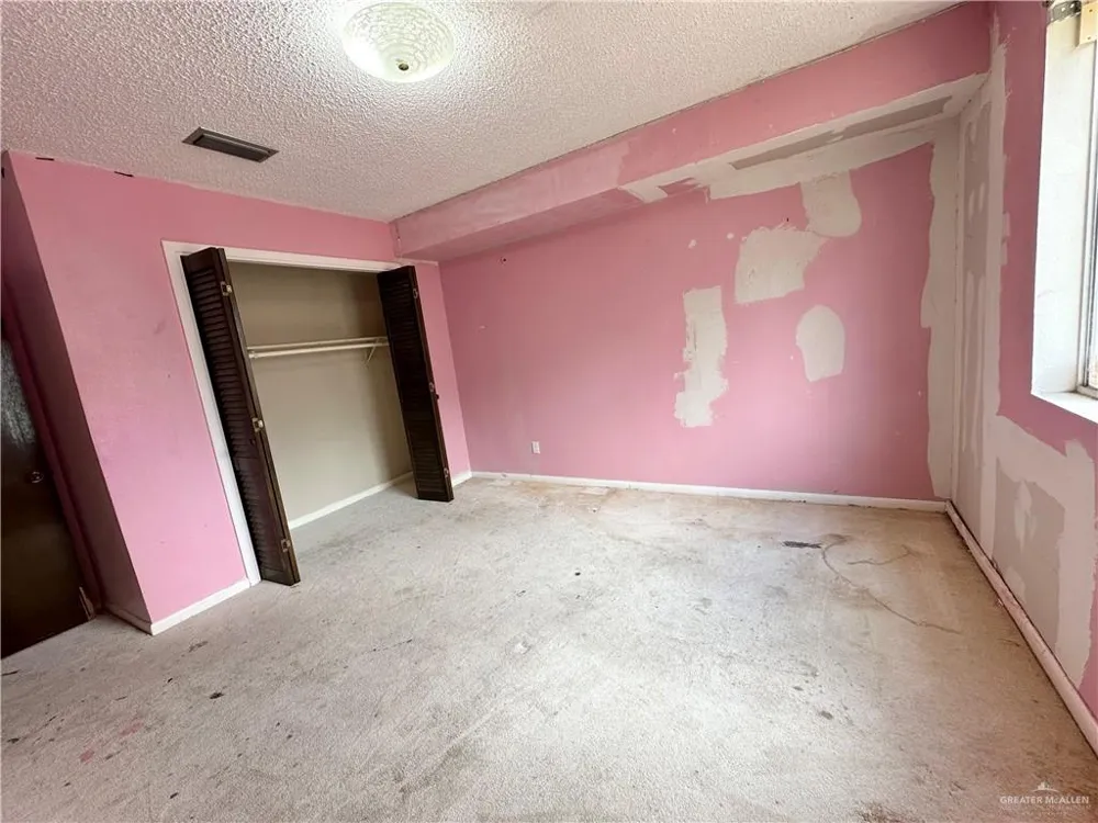706 Clifford Drive Weslaco, TX 78596