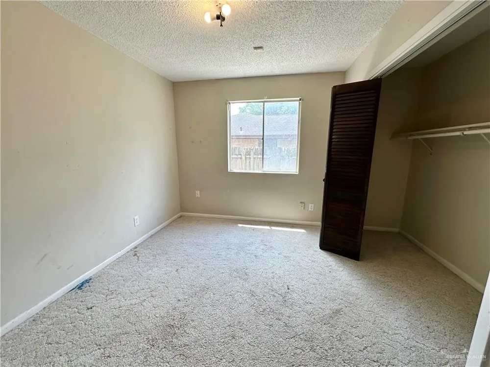 706 Clifford Drive Weslaco, TX 78596