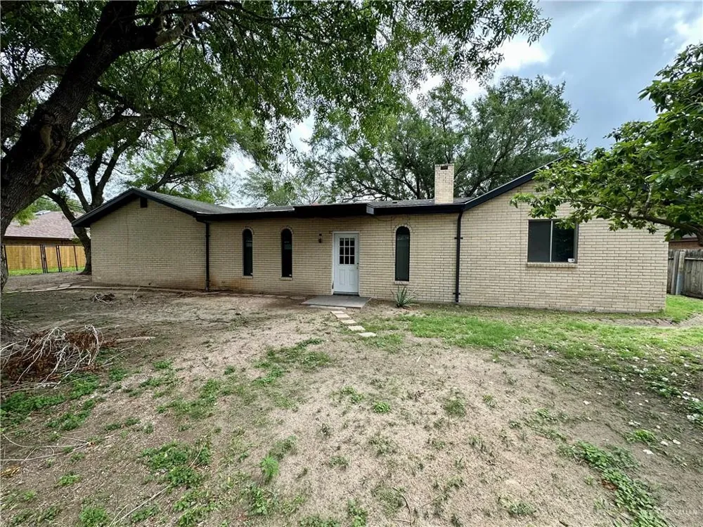 706 Clifford Drive Weslaco, TX 78596