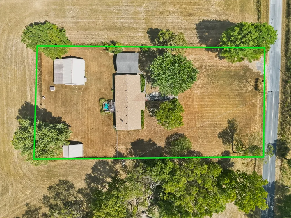 469833 E 740 ROAD Stilwell, OK 74960