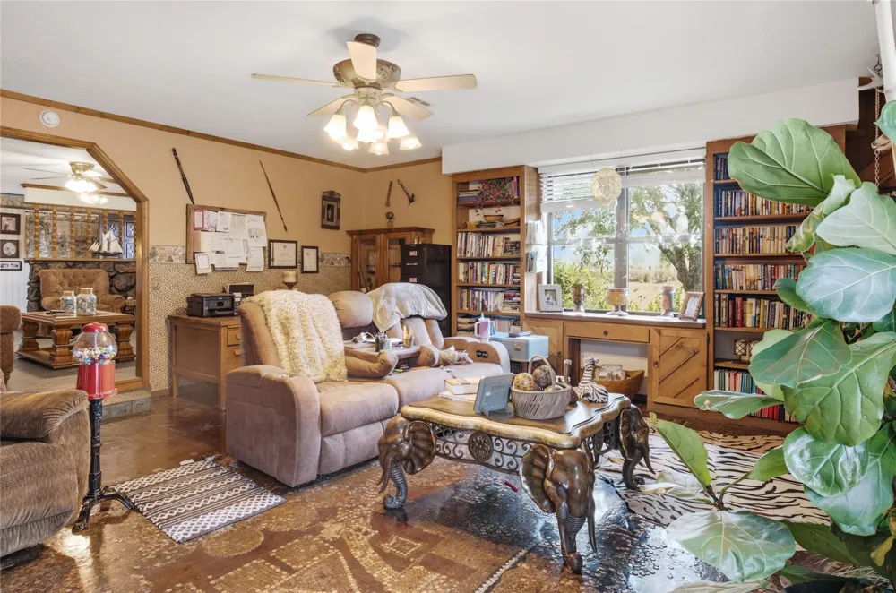 469833 E 740 ROAD Stilwell, OK 74960