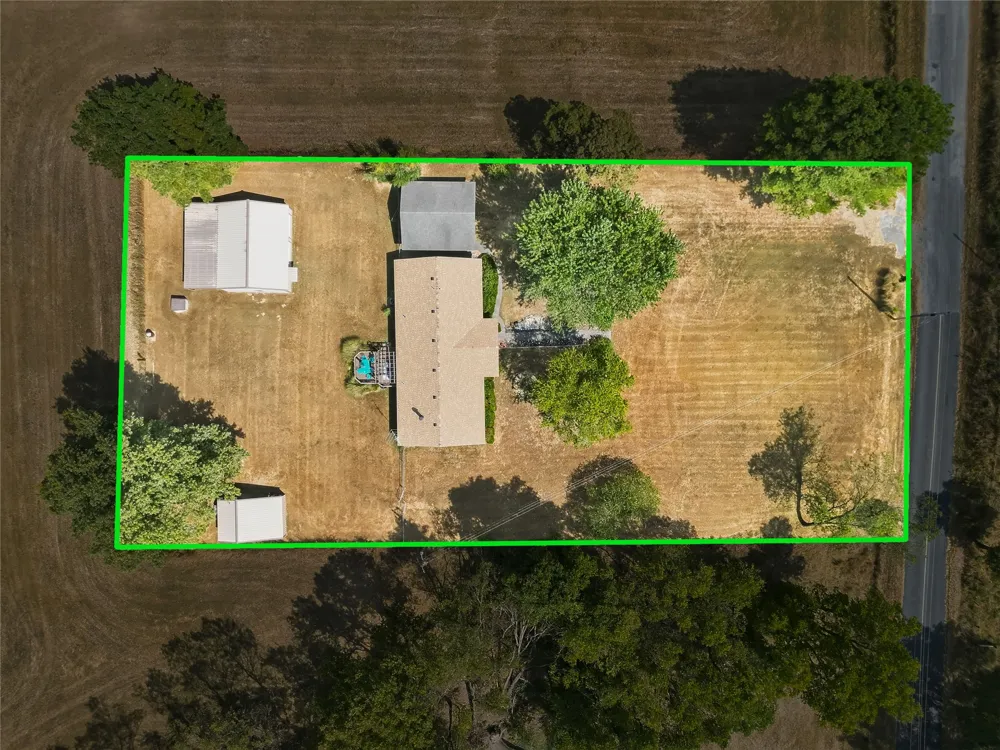 469833 E 740 ROAD Stilwell, OK 74960