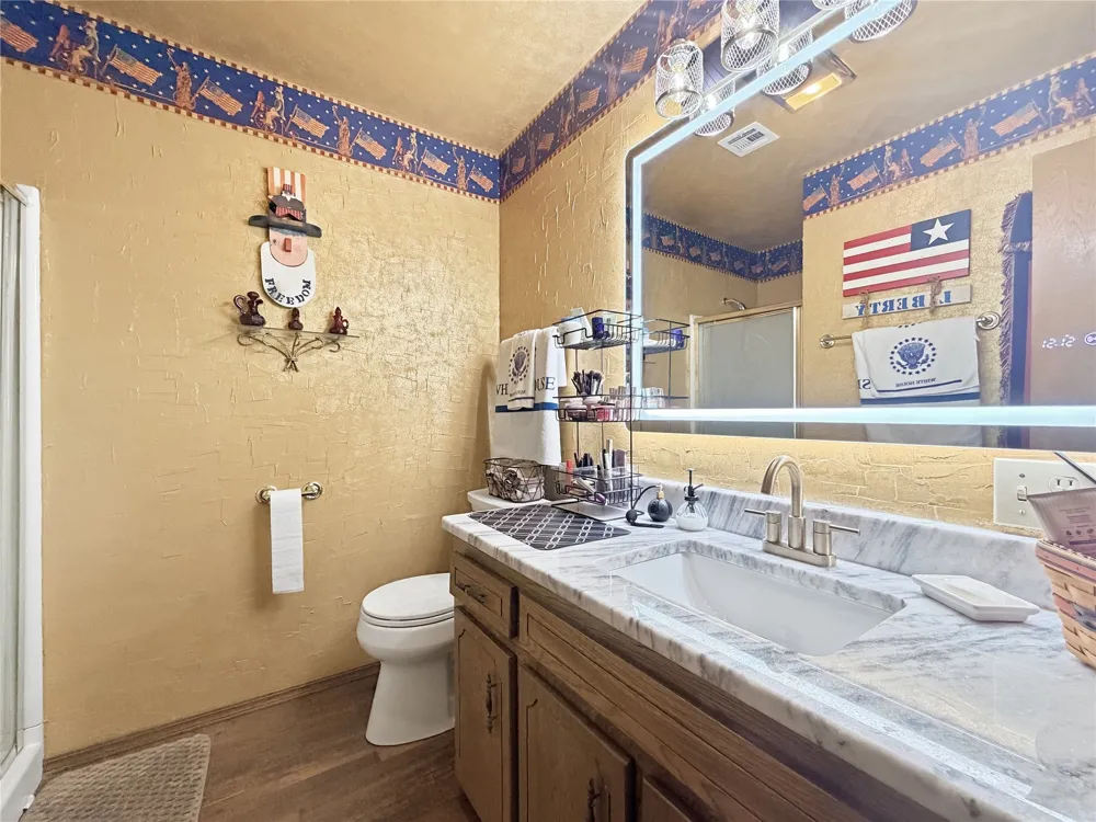 469833 E 740 ROAD Stilwell, OK 74960
