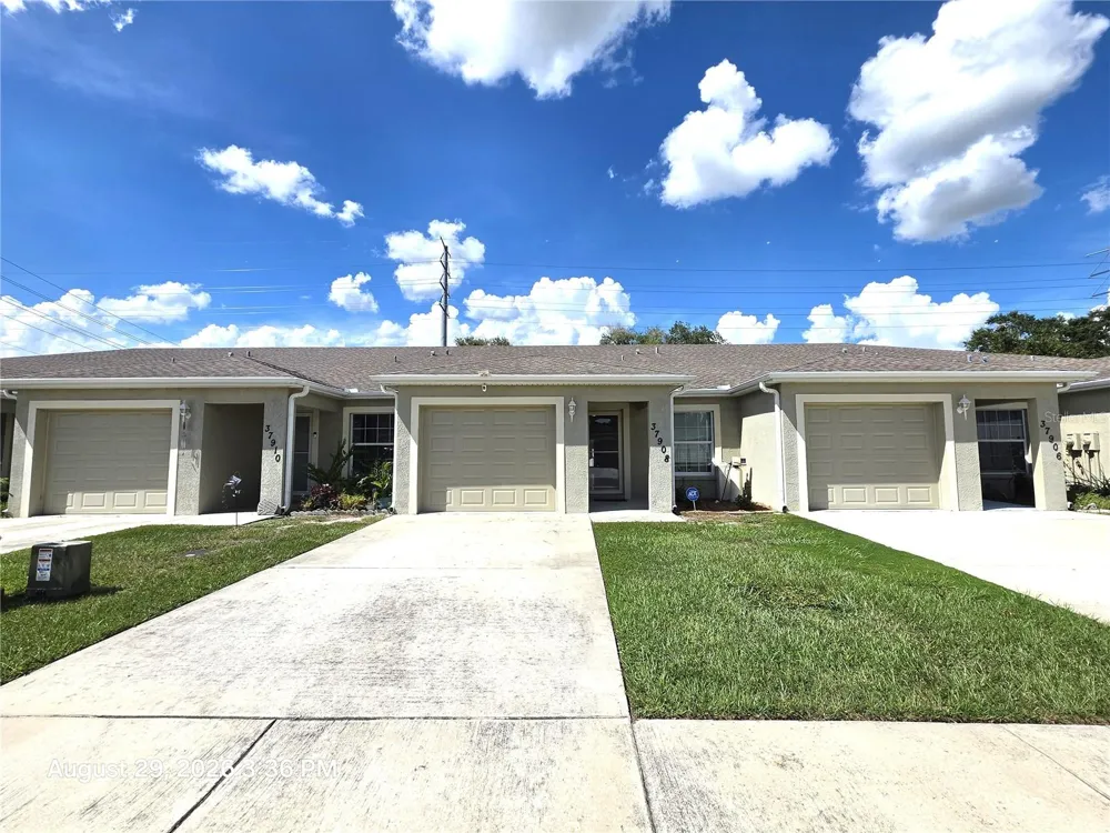 37908 PRAIRIE ROSE LOOP Zephyrhills, FL 33542