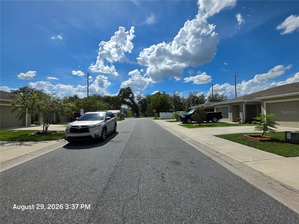 37908 PRAIRIE ROSE LOOP Zephyrhills, FL 33542