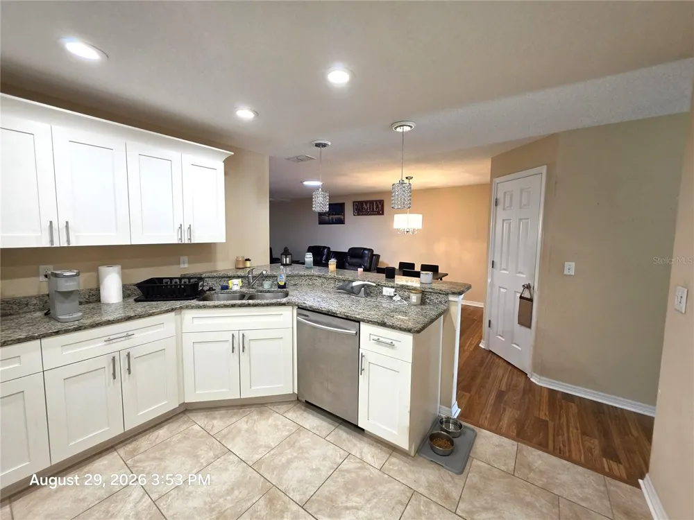 37908 PRAIRIE ROSE LOOP Zephyrhills, FL 33542