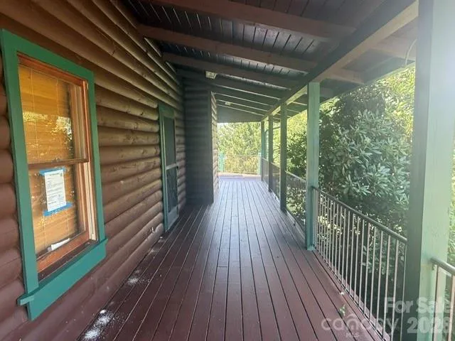124 Woodard Lane Hayesville, NC 28904