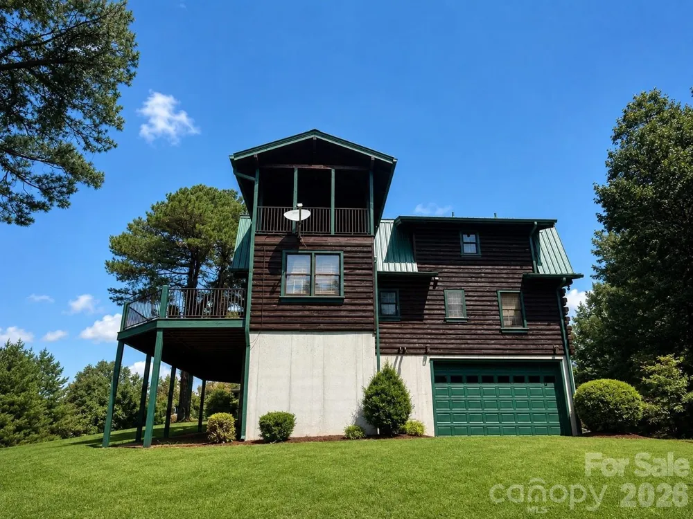 124 Woodard Lane Hayesville, NC 28904