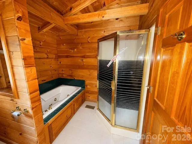 124 Woodard Lane Hayesville, NC 28904