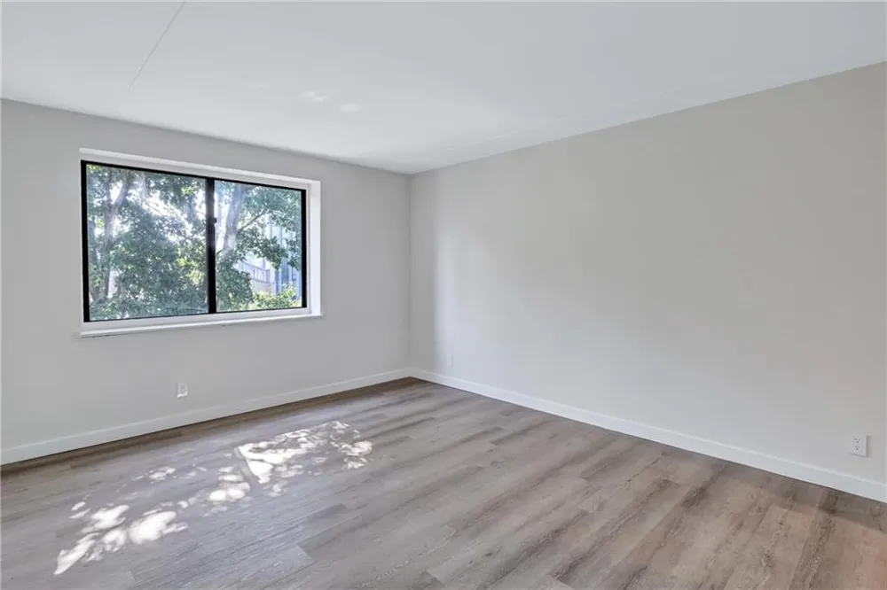 2460 Peachtree Road #913 Atlanta, GA 30305
