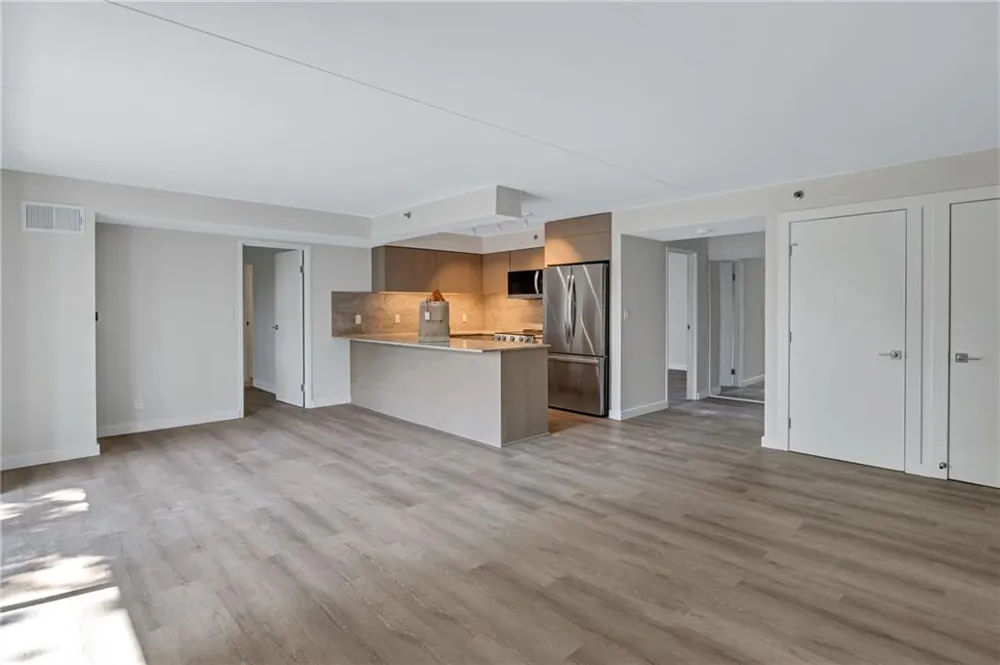 2460 Peachtree Road #913 Atlanta, GA 30305