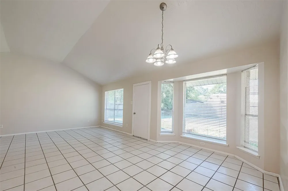 7615 Wovenwood Lane Houston, TX 77041
