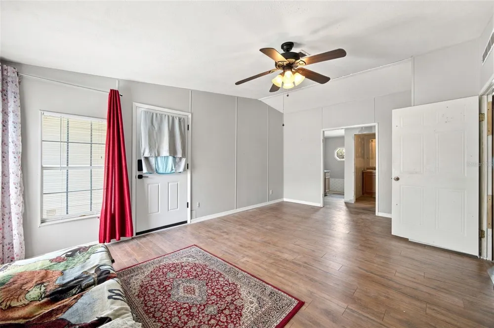 12818 HAWK HILL DRIVE Thonotosassa, FL 33592