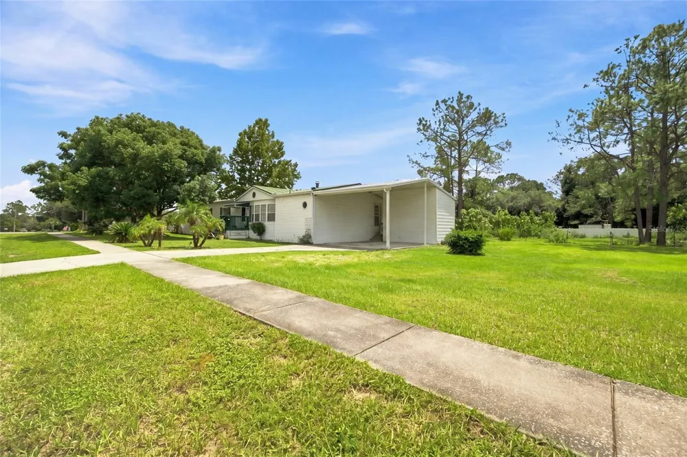 12818 HAWK HILL DRIVE Thonotosassa, FL 33592