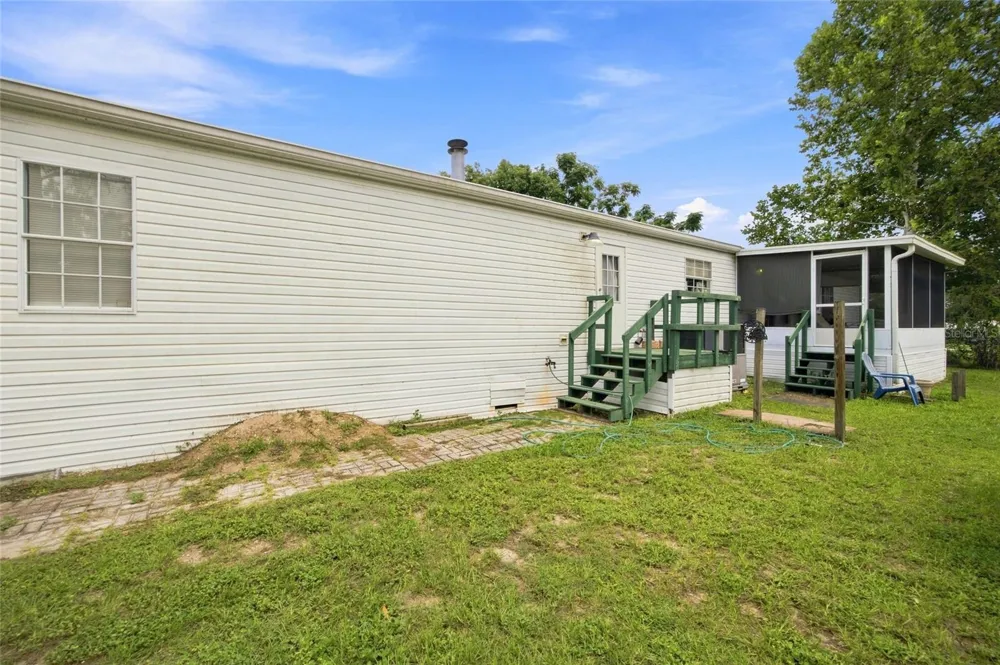 12818 HAWK HILL DRIVE Thonotosassa, FL 33592