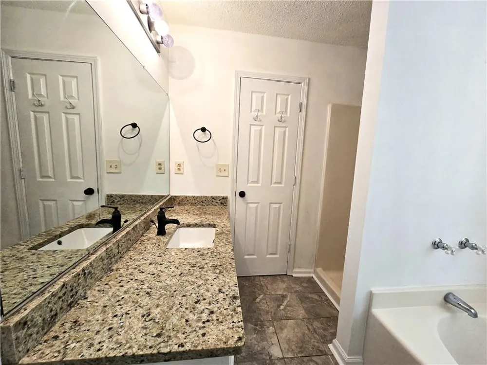 245 Crofton Ridge Bethlehem, GA 30620