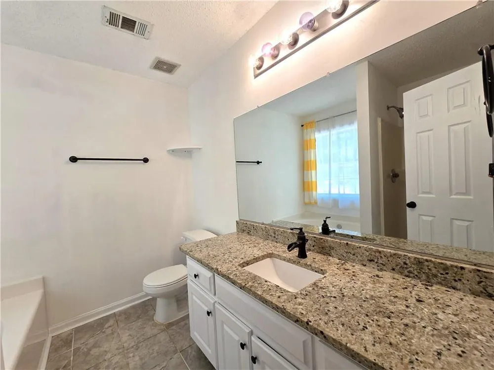 245 Crofton Ridge Bethlehem, GA 30620