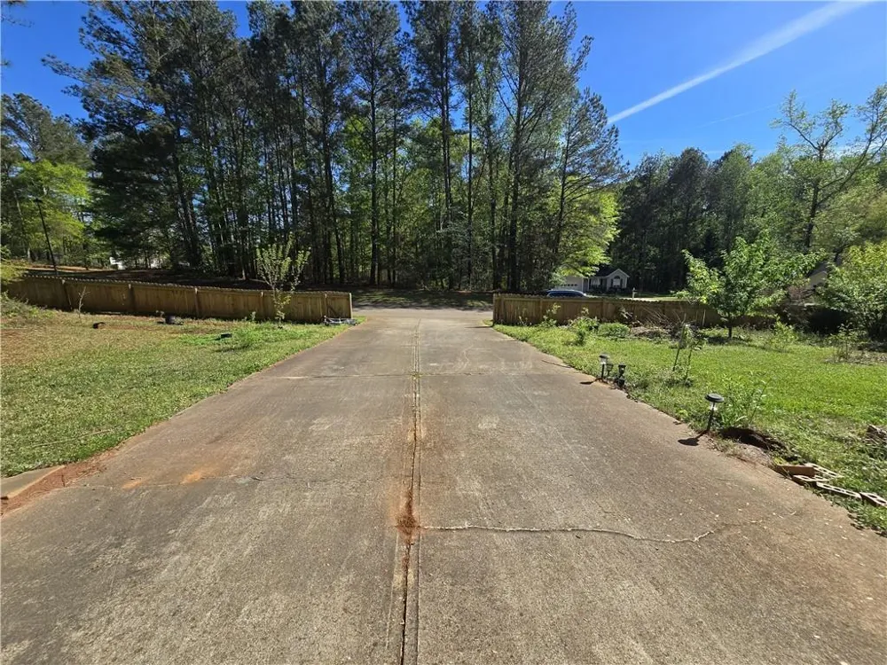 245 Crofton Ridge Bethlehem, GA 30620