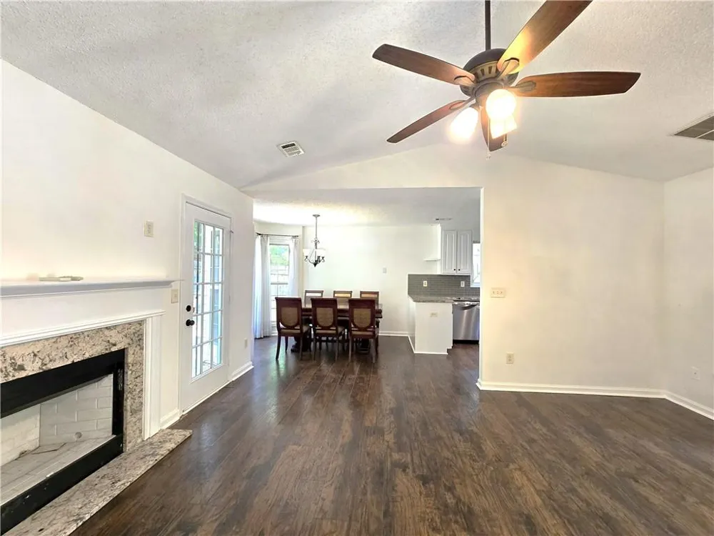 245 Crofton Ridge Bethlehem, GA 30620
