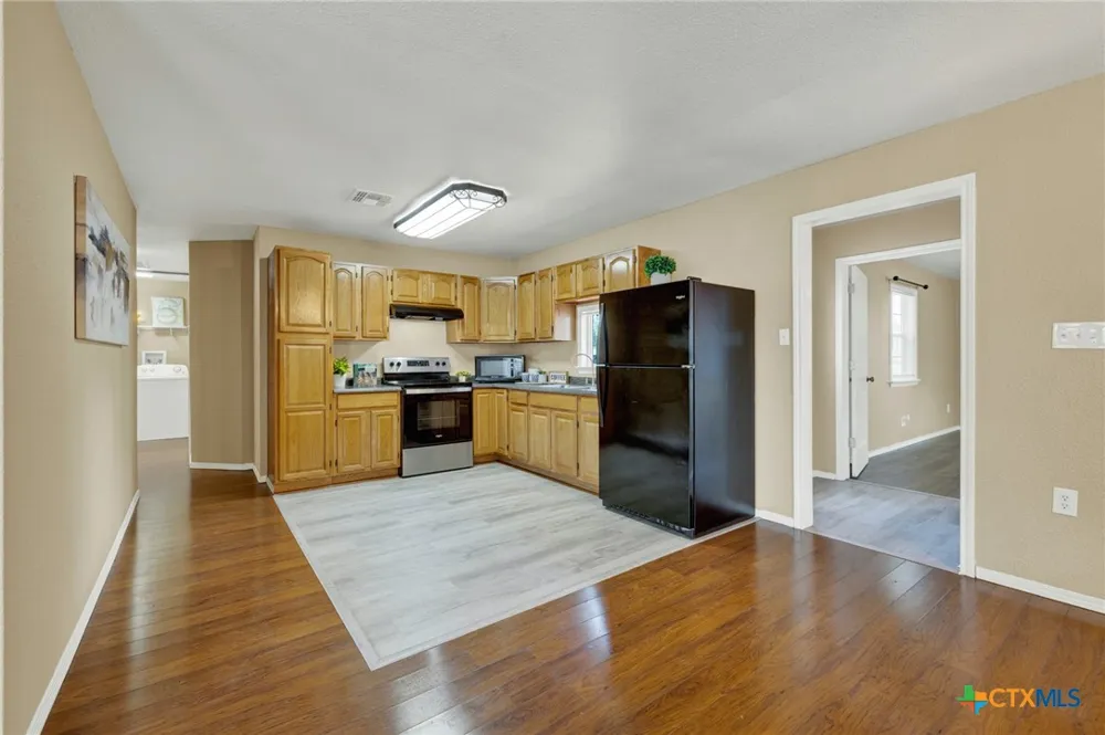 580 E Zipp Road New Braunfels, TX 78130