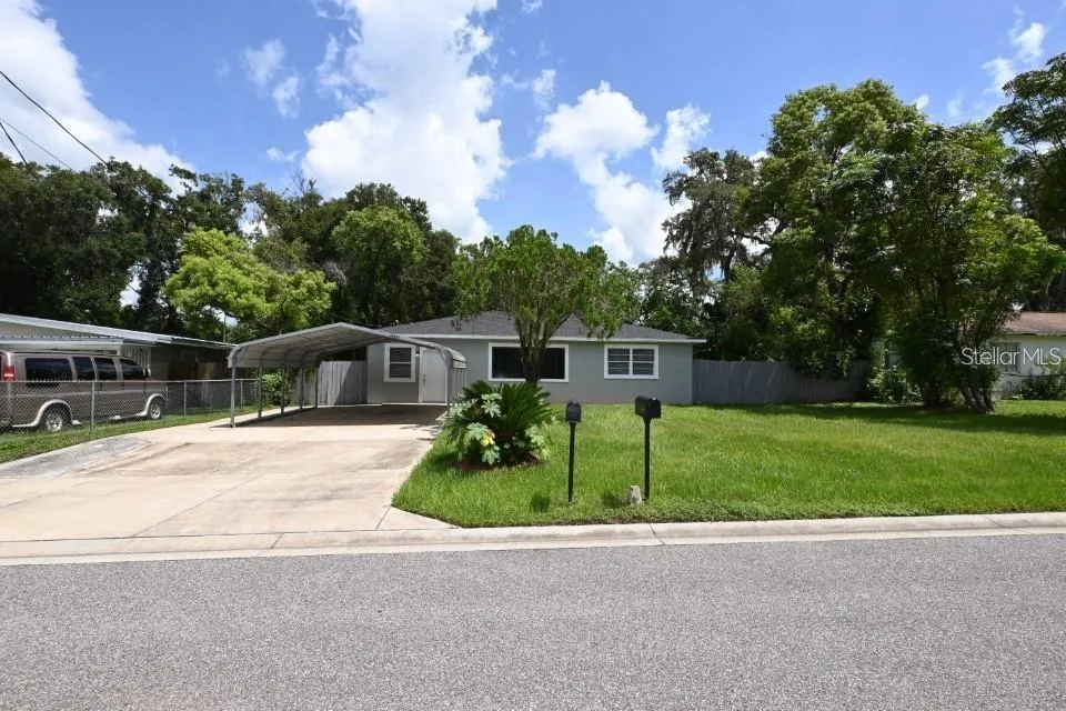 36921 CHURCH AVENUE Dade City, FL 33525