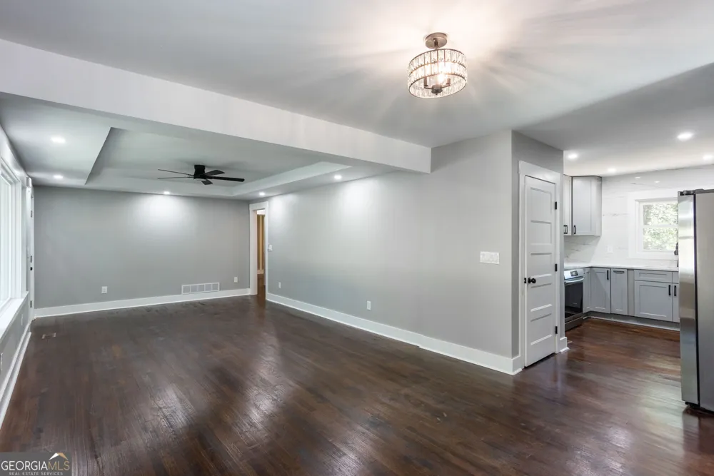 1827 North AVE NW Atlanta, GA 30318