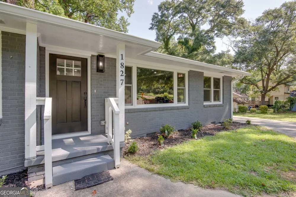 1827 North AVE NW Atlanta, GA 30318