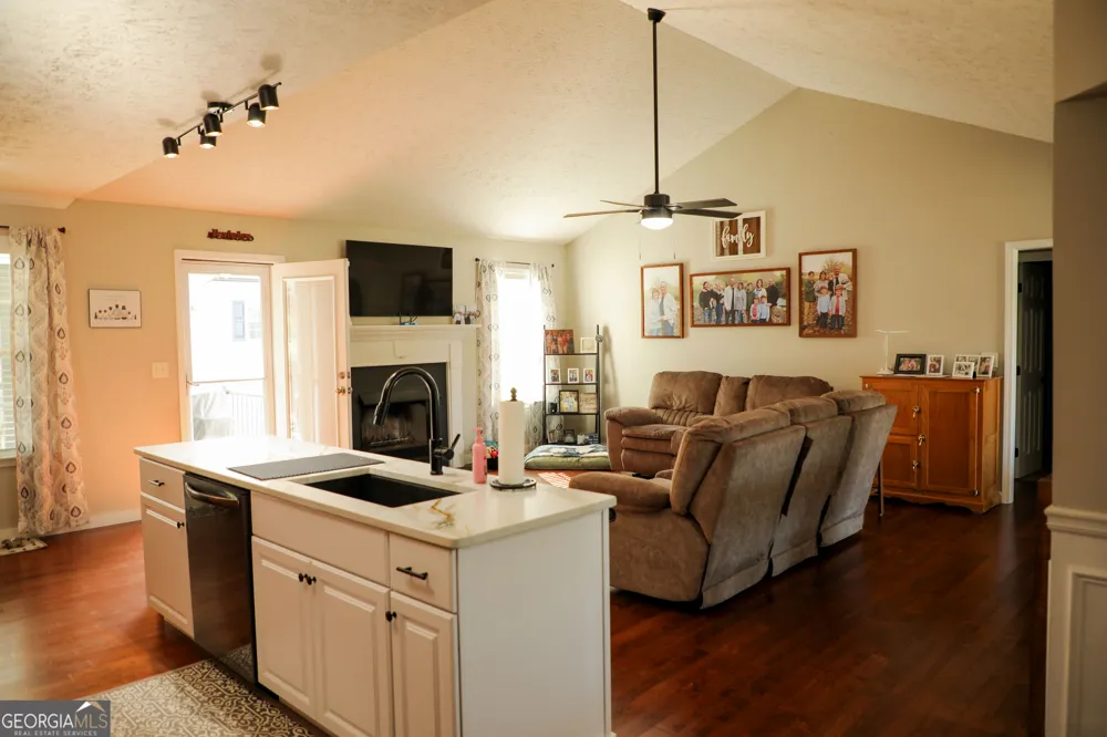 44 Morgan LN Rockmart, GA 30153