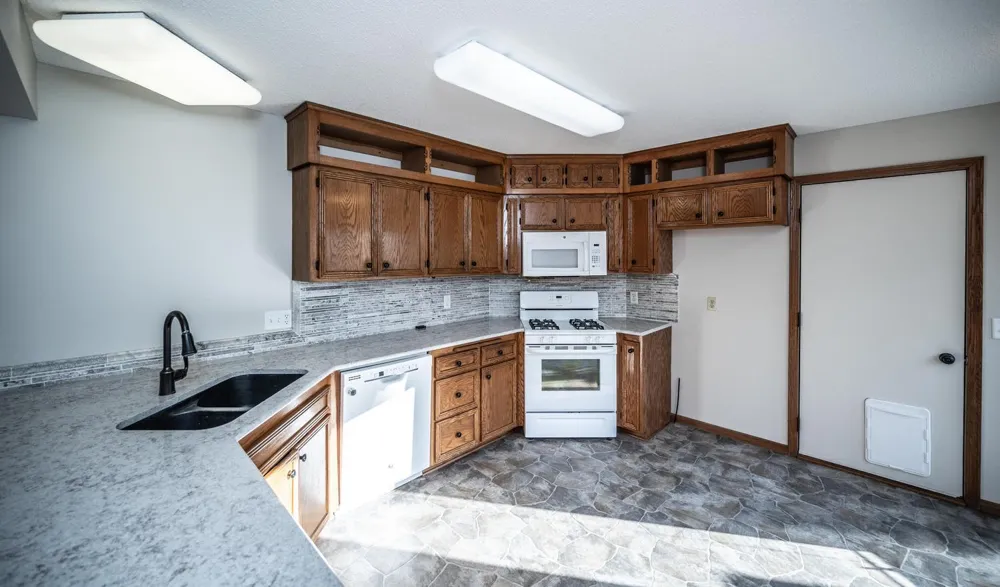 14351 Glenda Drive Apple Valley, MN 55124