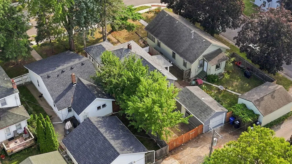2211 Minnehaha Avenue E Saint Paul, MN 55119