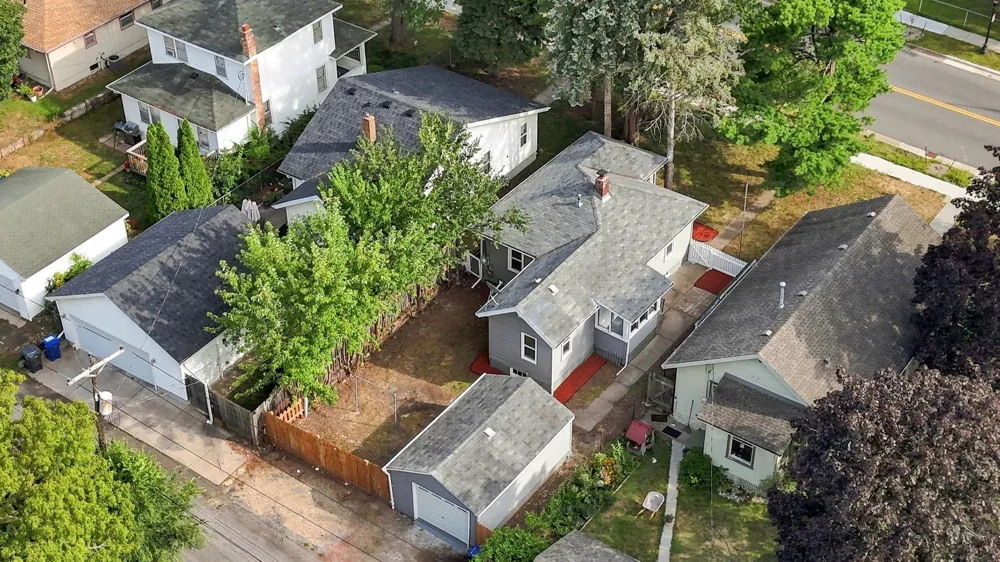 2211 Minnehaha Avenue E Saint Paul, MN 55119