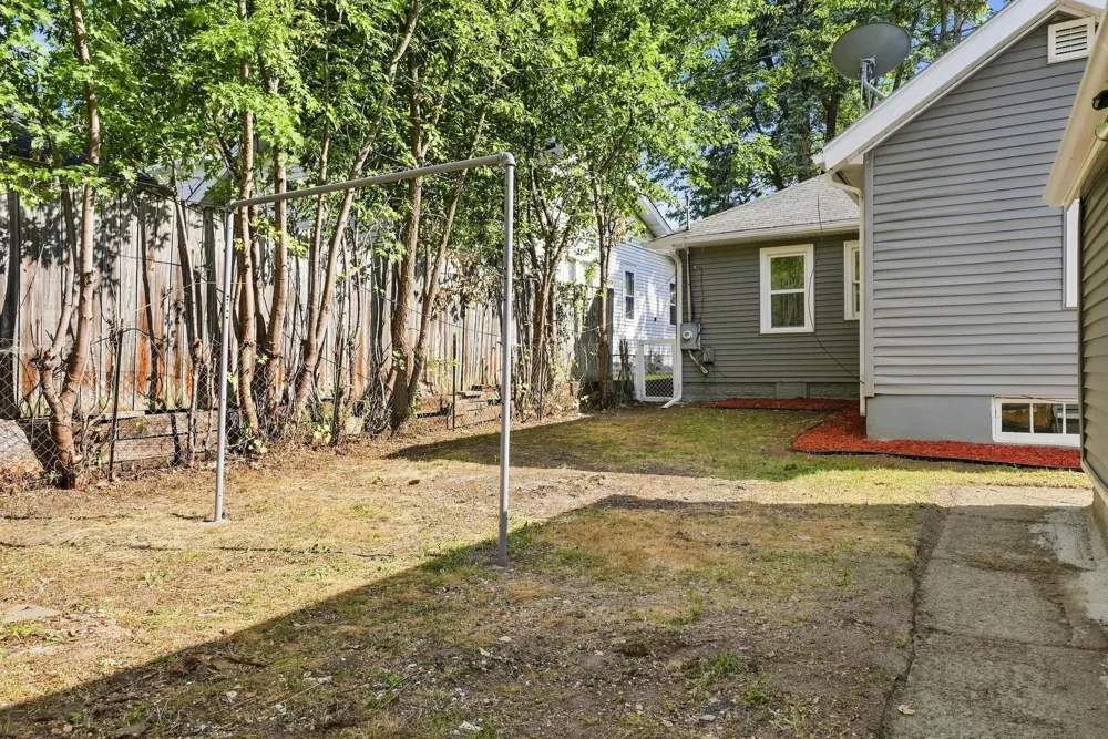 2211 Minnehaha Avenue E Saint Paul, MN 55119