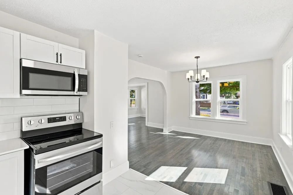2211 Minnehaha Avenue E Saint Paul, MN 55119
