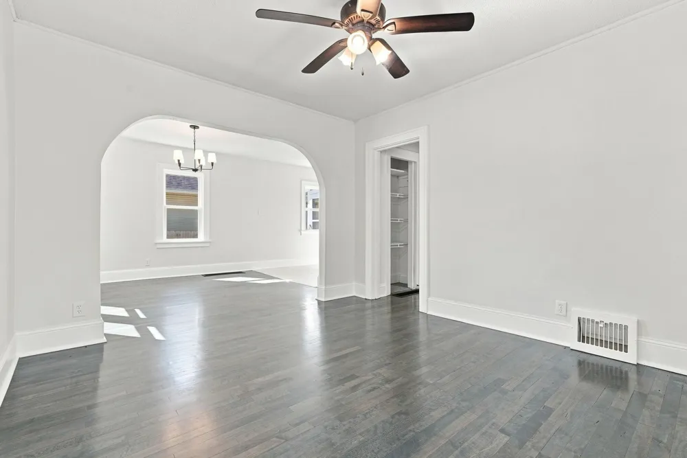 2211 Minnehaha Avenue E Saint Paul, MN 55119