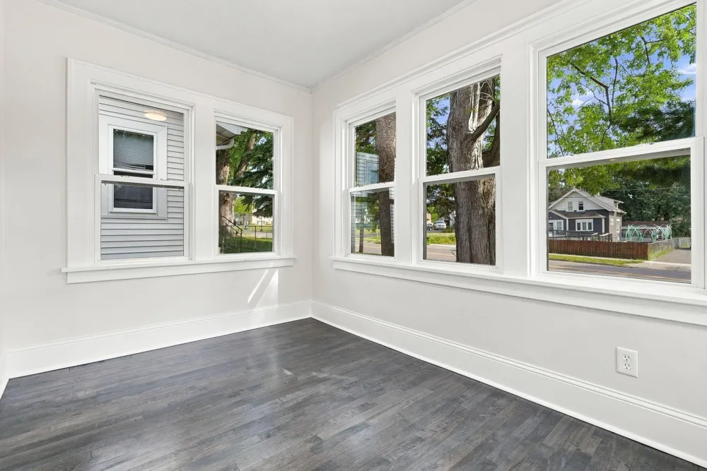 2211 Minnehaha Avenue E Saint Paul, MN 55119