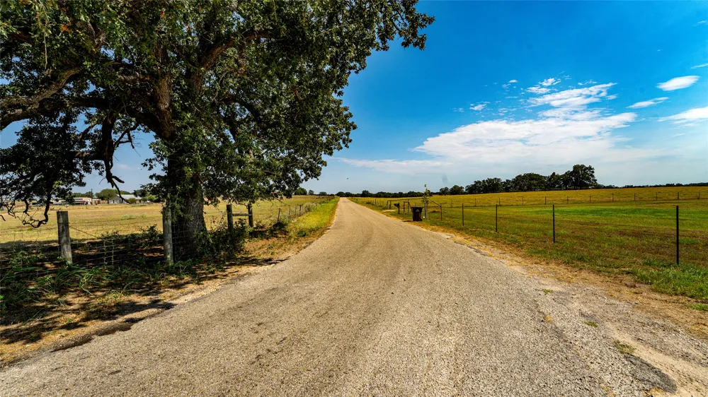 CR 446 Rockdale, TX 76567