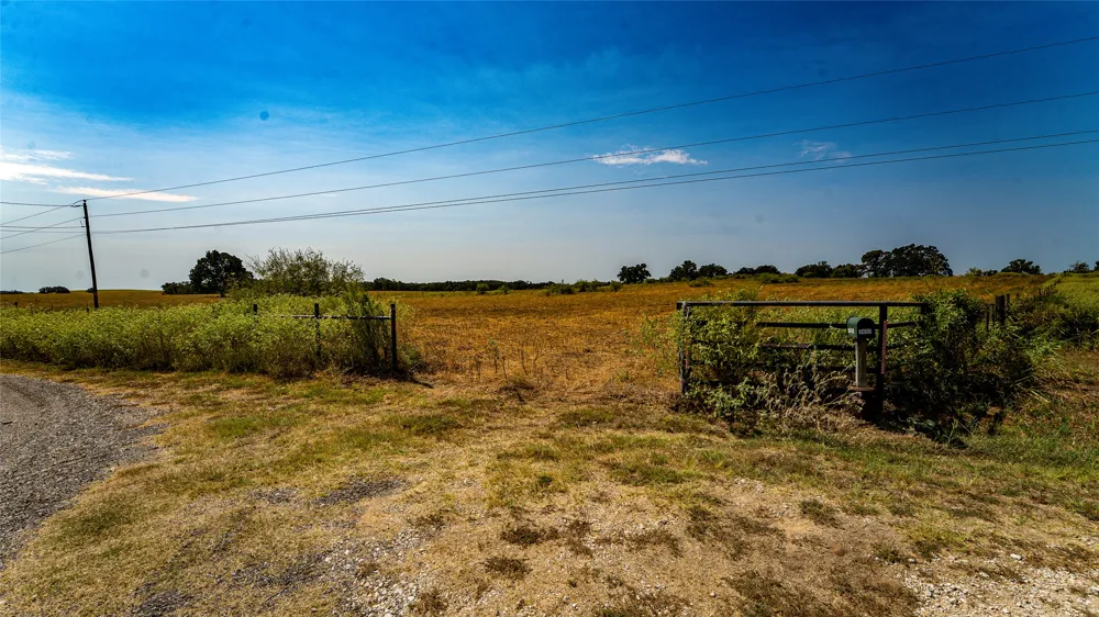 CR 446 Rockdale, TX 76567