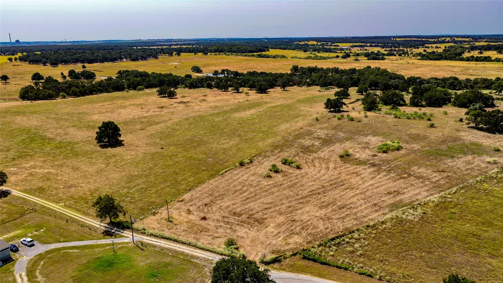 CR 446 Rockdale, TX 76567