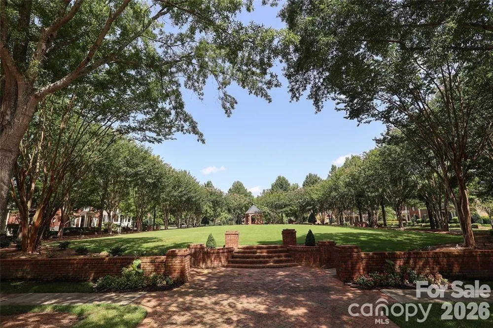 8820 Heydon Hall Circle Charlotte, NC 28210