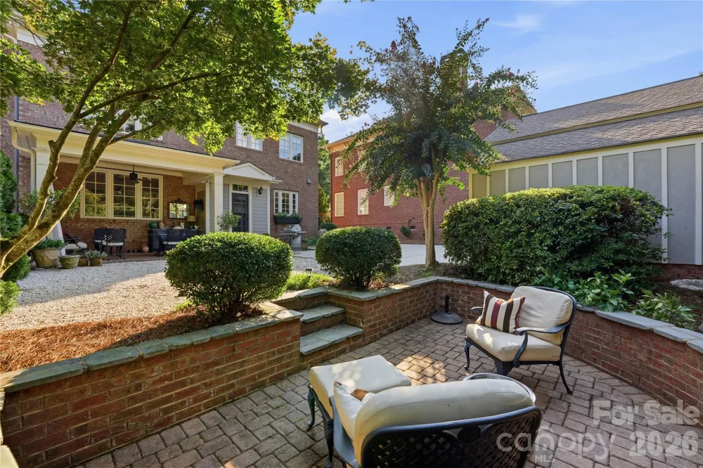 8820 Heydon Hall Circle Charlotte, NC 28210
