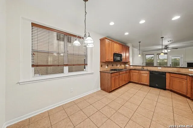 24807 CATALAN CLF San Antonio, TX 78261