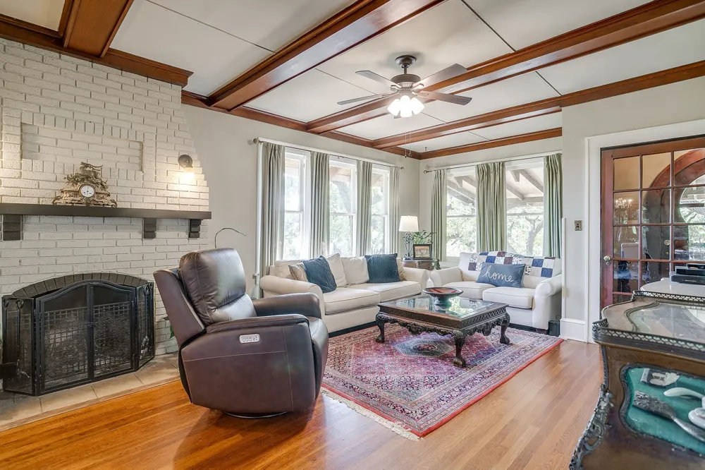 620 NW 6th Street Mineral Wells, TX 76067