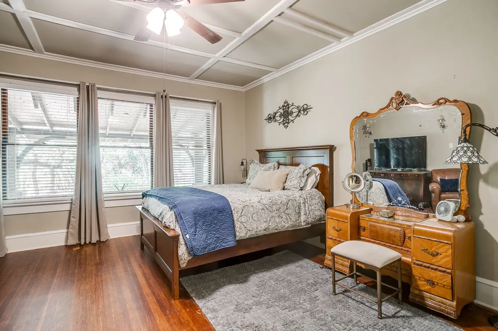 620 NW 6th Street Mineral Wells, TX 76067