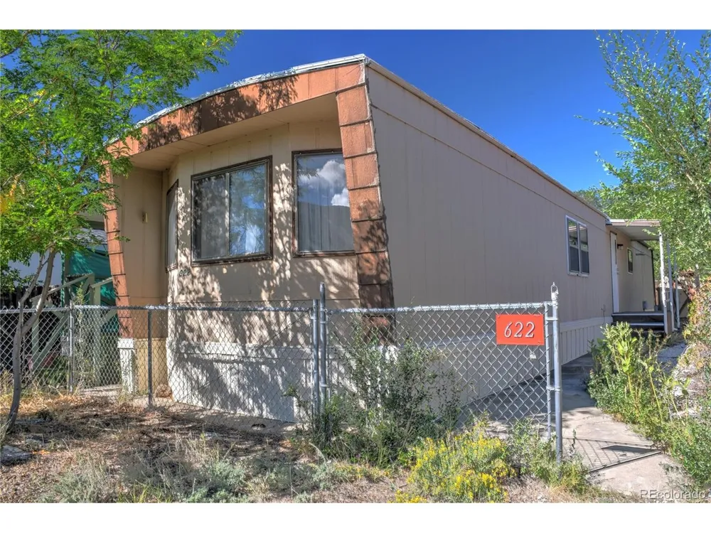 622 Walnut Street Salida, CO 81201