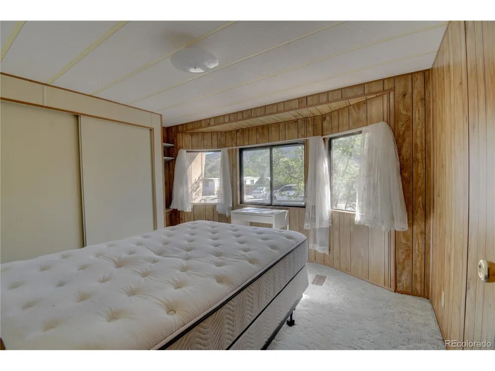 622 Walnut Street Salida, CO 81201